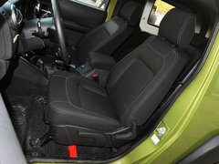 2014款 2.4L 手动 穿越版