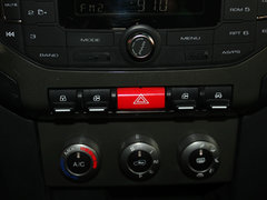2014款 2.4L 手动 穿越版