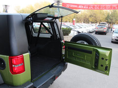 2014款 2.4L 手动 穿越版