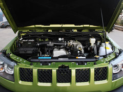 2014款 2.4L 手动 穿越版