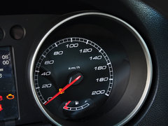 2014款 2.4L 手动 穿越版