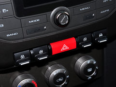2014款 2.4L 手动 穿越版