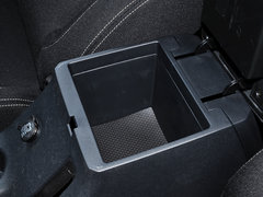 2014款 2.4L 手动 穿越版