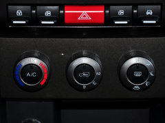 2014款 2.4L 手动 穿越版