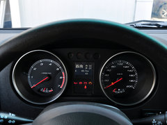 2014款 2.4L 手动 穿越版