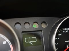 2014款 2.4L 手动 穿越版