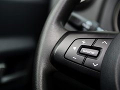 2014款 2.4L 手动 穿越版