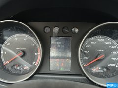 2014款 2.4L 手动 穿越版