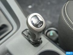 2014款 2.4L 手动 穿越版