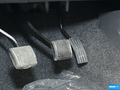 2014款 2.4L 手动 穿越版