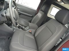 北京BJ40 2014款 2.4L 手动 穿越版