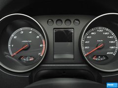 2014款 2.4L 手动 穿越版