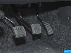 2014款 2.4L 手动 穿越版