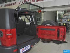 2014款 2.4L 手动 穿越版