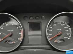 2014款 2.4L 手动 穿越版