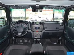 2014款 2.4L 手动 穿越版