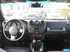 2014款 2.4L 手动 穿越版