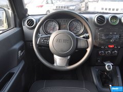 2014款 2.4L 手动 穿越版