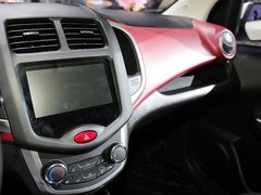 2014款 1.4L 手动 豪华型