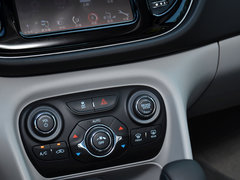 2014款 1.4T 自动 豪华型