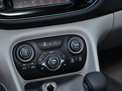2014款 1.4T 自动 豪华型