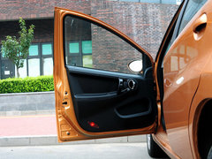 2013款 1.0L 手动 豪华型
