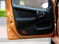 2013款 1.0L 手动 豪华型
