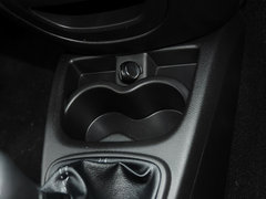 2013款 1.0L 手动 豪华型