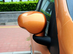 2013款 1.0L 手动 豪华型