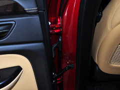 2014款 3.0L 豪华型 5座