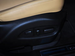 2014款 3.0L 豪华型 5座