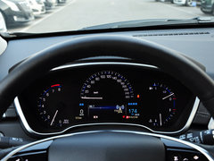 凯迪拉克SRX 2014款 3.0L 豪华型 5座