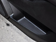2014款 3.0L 豪华型 5座