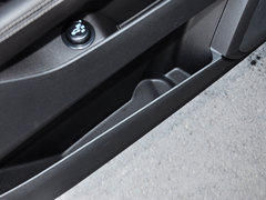 2014款 3.0L 豪华型 5座