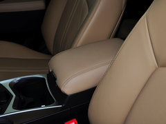 2014款 3.0L 领先型 5座