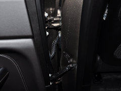 2014款 3.0L 舒适型 5座