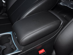 2014款 3.0L 舒适型 5座