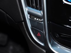 凯迪拉克SRX 2014款 3.0L 舒适型 5座