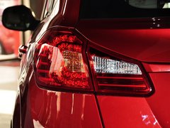 2014款 2.0L 手动 家悦版 5座