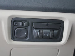 2014款 2.0L 手动 家尊版 5座