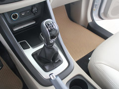 2014款 2.0L 手动 家尊版 5座