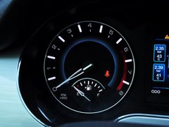 2014款 1.5T 手动 两驱精英版 5座