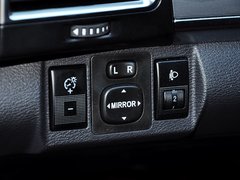 2014款 1.5T 手动 两驱精英版 5座