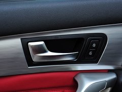 2014款 1.5T 手动 两驱精英版 5座