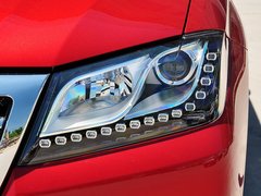 2014款 1.5T 手动 两驱精英版 5座