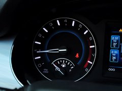 2014款 1.5T 手动 两驱精英版 5座