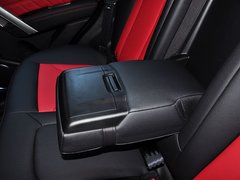 2014款 1.5T 手动 两驱精英版 5座