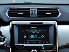 2014款 1.5T 手动 两驱精英版 5座