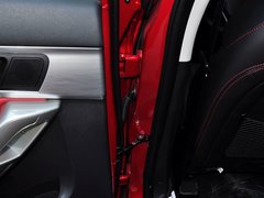 2014款 1.5T 手动 两驱精英版 5座