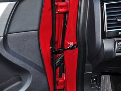 2014款 1.5T 手动 两驱精英版 5座